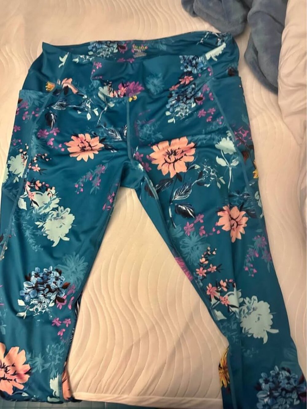 Tek Gear Floral Workout Leggings – Size 3X